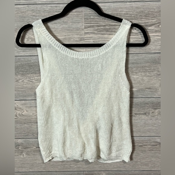 Cream round neck ribbed tank top with deep V back with twist detail, Size Medium - Picture 3 of 8
